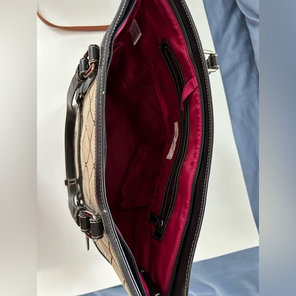 Nine West tote bag. Excellent condition. - Picture 2 of 3